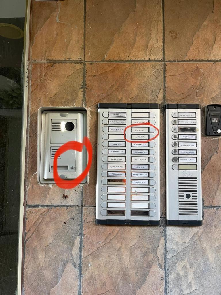 Albjona Guesthouse Тирана Экстерьер фото