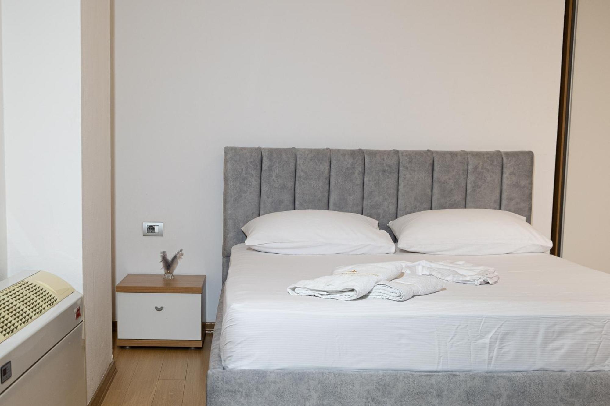 Albjona Guesthouse Тирана Экстерьер фото